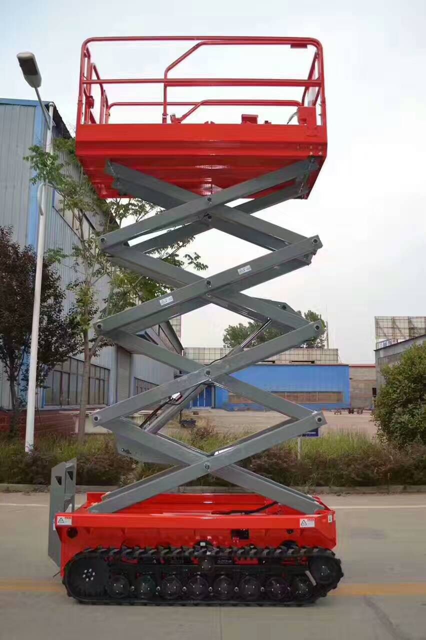 如何保证升降货梯的链条正常工作_链条升降机工作原理_导轨链条液压升降货梯